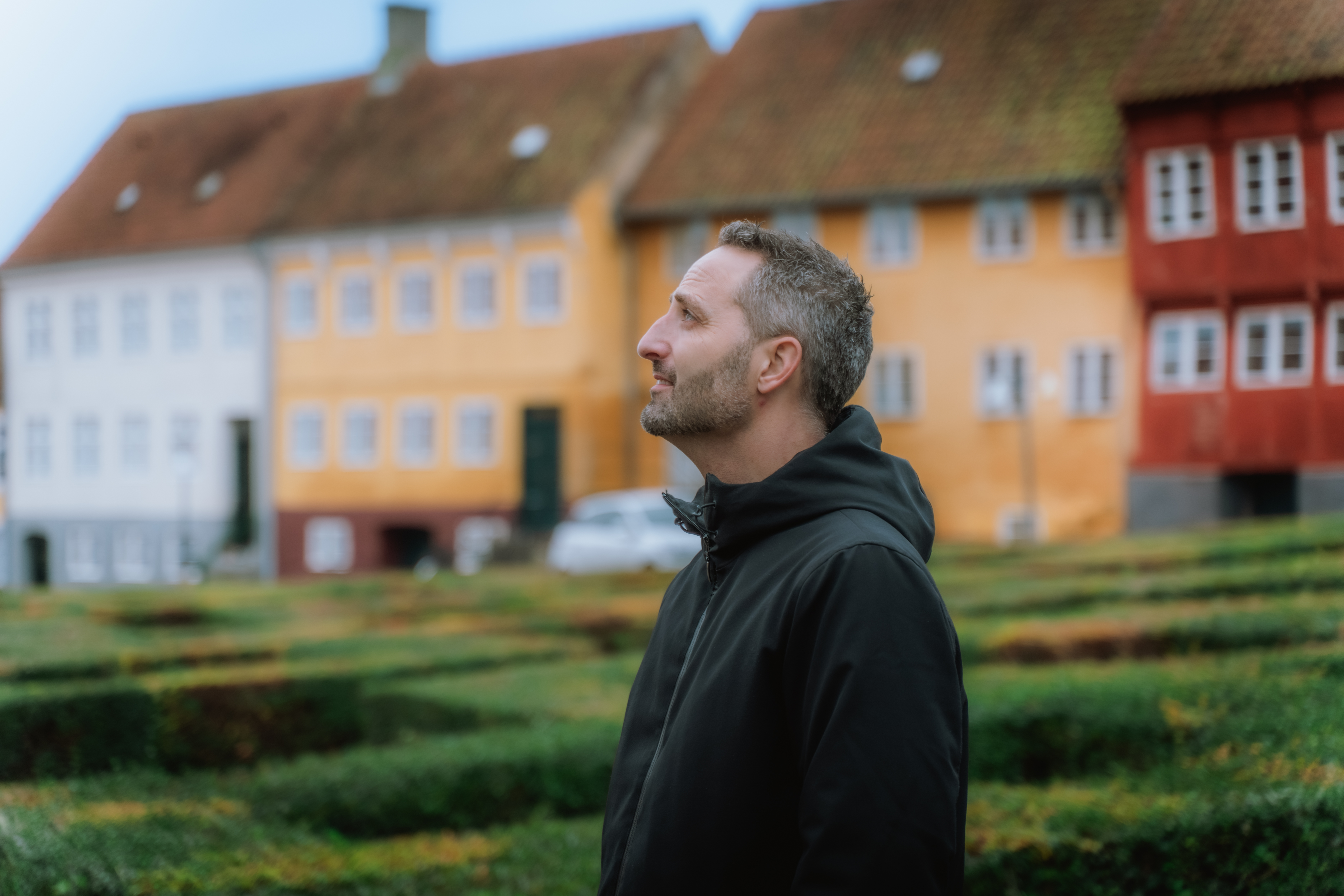 Martin Frame 10 Bred.jpg